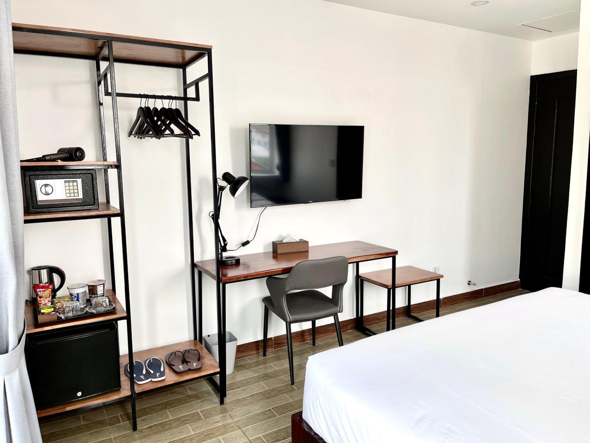 Times Hotel At Bassac Lane بنوم بنه المظهر الخارجي الصورة